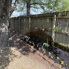 top-quality-sprinng-cleanout-mulch-installation-and-lawn-care 7