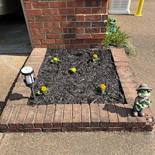 top-quality-sprinng-cleanout-mulch-installation-and-lawn-care 5