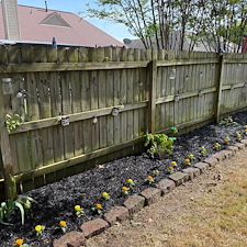 top-quality-sprinng-cleanout-mulch-installation-and-lawn-care 9